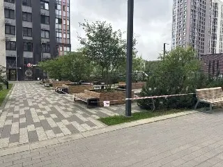 Временное ограничение доступа к скверу для обновления