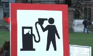 Заправки Подмосковья отменяют ограничения на продажу топлива