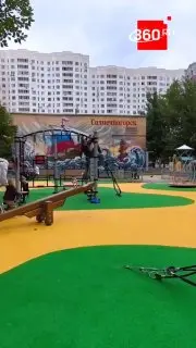 В Рекинцо-2 открыли новый мурал с маяком и Сенежем