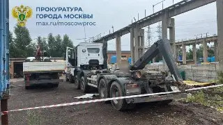 Трагедия на заводе: Рабочий погиб под гидравлической стрелой