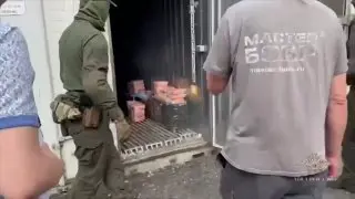 Силовики ликвидировали подпольный цех по переработке краба