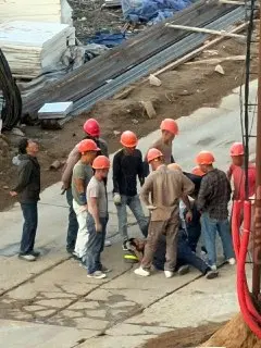 Строитель упал с высоты на стройке в Переделкино Ближнем