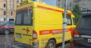 ДТП с участием скорой помощи и автомобилей в центре города