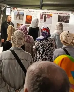 Семьи бойцов СВО посетили Свято-Троицкую Сергиеву лавру