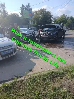 ДТП на Скобяном шоссе: ДПС и скорая помощь на месте