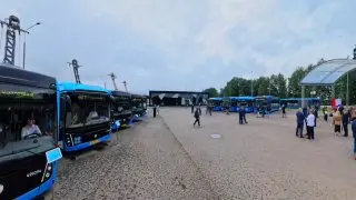 Москва отмечает запуск 3000-го электробуса и награждение сотрудников