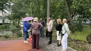 Управа провела обход по дворам: жители предложили улучшения