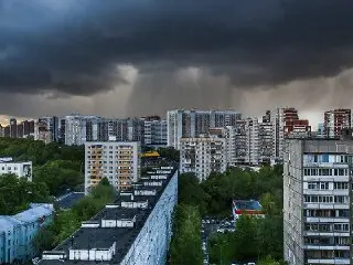 Сильный ливень и гроза ожидаются в Москве сегодня