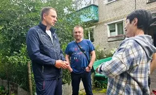 Глава Красногорска пообещал решить проблемы с крышей в Опалихе