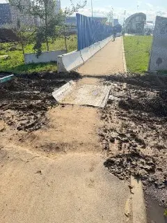 Жители Коммунарки недовольны стройкой парковки у метро Потапово