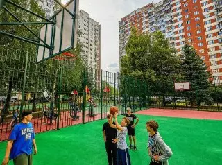 В Лефортово отремонтировали более 150 дворов в 2023 году