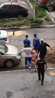 Парень с ножом ранил соседа в Балашихе из-за травли