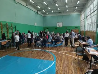Скандал вокруг стройки на Серова: жители недовольны вырубкой деревьев