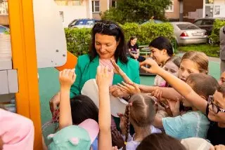 Открыта новая детская площадка с современным оборудованием на ул. Некрасова