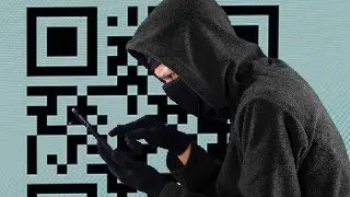 Мошенники в Подмосковье: как распознать поддельные QR-коды
