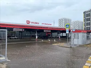 Новая торговая галерея с общепитом появится на месте «Зельгроса»