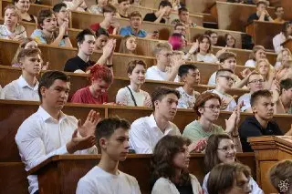 Российские вузы отменяют дипломы: что стоит за новым решением?