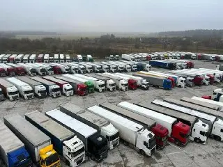 Тарифы на перевозки в столичном регионе выросли из-за нехватки бензина