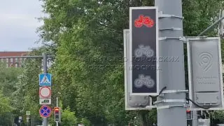 Нагатинская набережная: новые велопереезды со светофорами