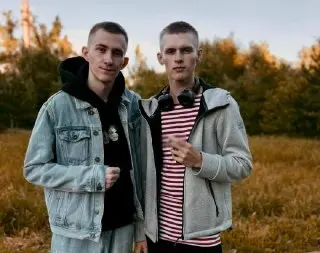 Герои Яхромы: Молодые люди спасли тонущего мужчину