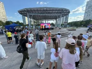 Ясенево отпраздновало праздник «На орбите — Ясенево!»