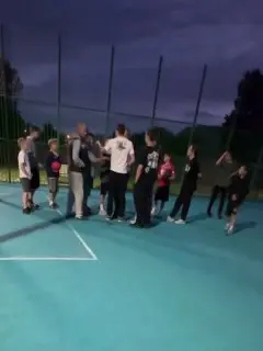 Отец стреляет в спортсмена на спортивной площадке в Раменском