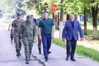 Глава Подольска проверил условия службы военнослужащих в гарнизоне