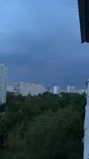 Гроза и тепло: прогноз погоды на ночь в Москве и Подмосковье