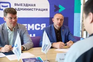 Выездная администрация на Автомобильном заводе: решаем вопросы жителей