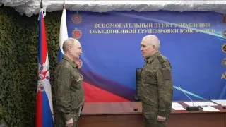Путин обсудил стратегию военных действий с командующими войск