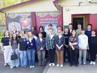 Молодёжь Хотьково отметила память о Победе в парке «Покровский»