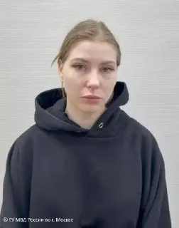 Суд изменил приговор девушке за кальян на куличе: 200 часов работ