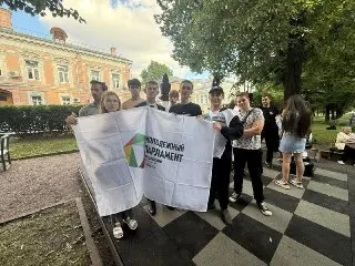 Шахматный турнир в Басманном районе: дружеская атмосфера и азарт