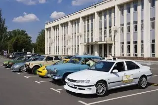 Автомобильный фестиваль на ВДНХ: более 300 уникальных машин