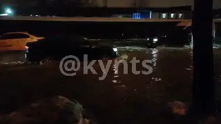 Ивано Франко затопило: передвигайтесь на лодках!