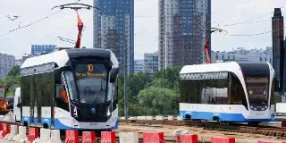 Капитальный ремонт трамвайных путей на Строгинском мосту в Москве