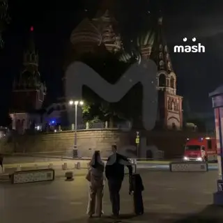 Пожар у Храма Василия Блаженного: экстренные службы на месте
