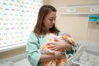 Врачи спасли недоношенного малыша весом 650 граммов