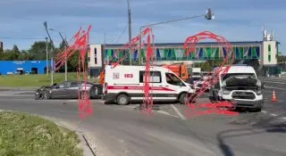ДТП с Скорой Помощью на Юге Москвы: Фельдшер Пострадал