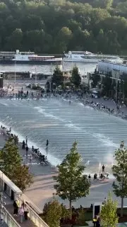 В «Лужниках» открыт новый светомузыкальный фонтан