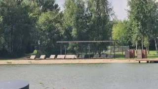 Выходные у Стахановского озера: пляж и зоны для отдыха