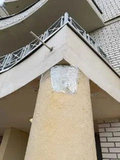 Трещины на фасаде дома в Богородском районе требуют ремонта