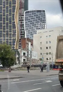 Демонтаж здания на Южнопортовой улице: что будет дальше?