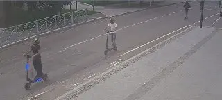 Электросамокаты на дорогах: безопасность и правила использования