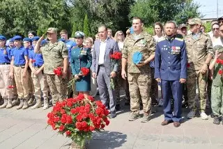 Солнечногорск отметил День Воздушно-десантных войск с торжествами